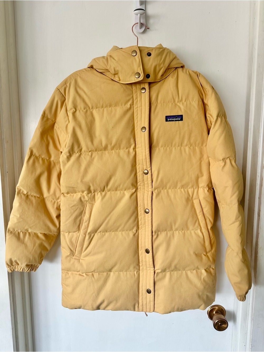 NWOT Patagonia Women’s Cotton Down Parka Beeswax Yellow Size S - Picture 2 of 6